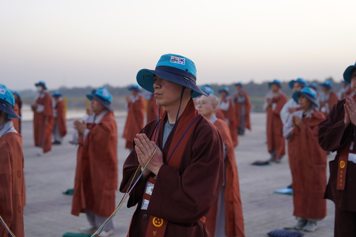 [인도순례] 20230211_점안식 및 저녁예불 (3)